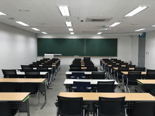 General Lecture Room (Small) 5